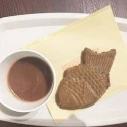 幸せの黄金鯛焼き 県立美術館前店