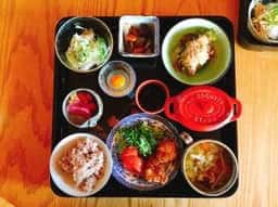 カフェ アパ・カバール