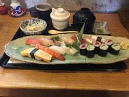 すし・うどんすき 久松