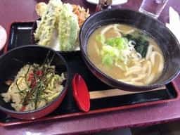 中央都留カントリークラブ レストラン