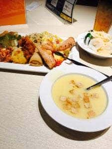 神戸クック ワールドビュッフェ リノアス八尾店