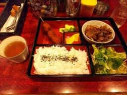 ロックバー ハーフムーン