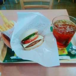 モスバーガー 町田忠生店