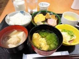 レストラン ロータス