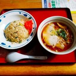 餃子の一番亭 富士青島店