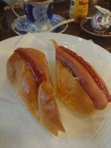 茶房 じんのび