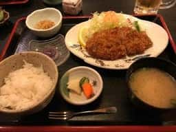 山かつ亭