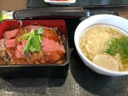 なか卯 川沿店