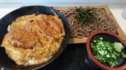 こまどりうどん 野多目店
