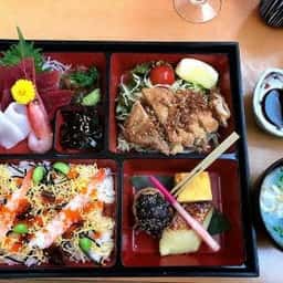 海鮮すし問屋 粋亭