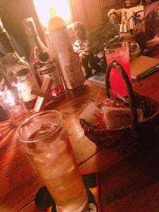 BAR 屋根裏