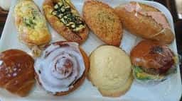 ベーカリー＆カフェ KOGUMA 八王子店