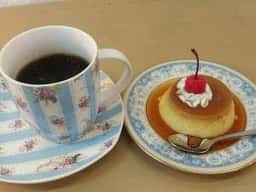 カフェ アレトロ