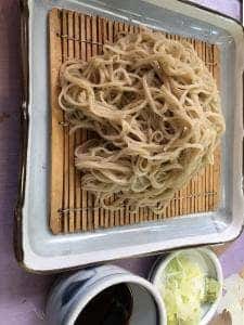 味守のぶ