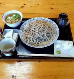 脱サラ蕎麦屋 猫のしっぽ