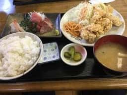 魚八