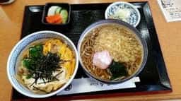 お食事処 オアシス かどや