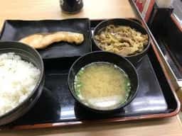 吉野家 大津堅田店