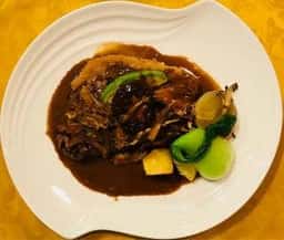 洋食屋シカレ