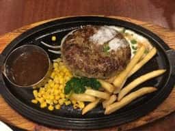 ロイヤルホスト 高槻店