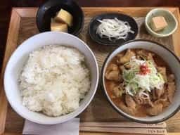 モツ煮専門店 わんや