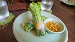 BAAN HATAH dining table