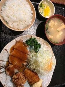 伊勢勝 西友道の尾店