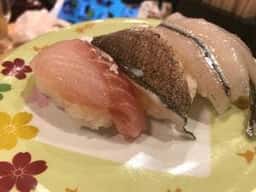 駿河湾朝獲れ回転寿司のぶちゃん