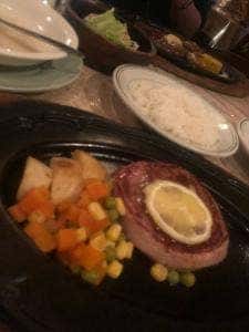 ステーキハウス・ピッツバーグ・フォーラム