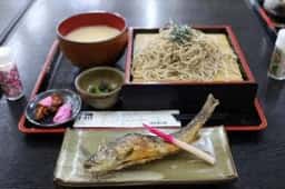 道の駅 路田里はなやま 自然薯の館