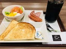 カフェ・ド・クリエ 博多バスターミナル店