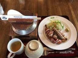 ムッシュSANDAKAN 本店