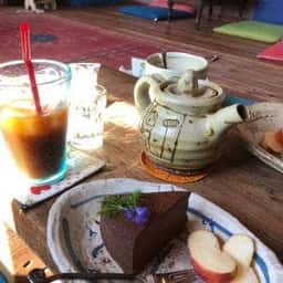ベヌー・ギャラリーアンドカフェ