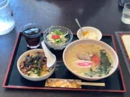 ぺきん亭