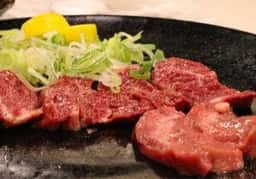炭火焼肉 仁 新瑞橋店