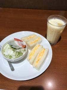 カフェ ヨシノ 東海加木屋店