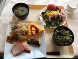 和 DE FRANCAISE KUWAHARAkan ソラリア西鉄ホテル鹿児島