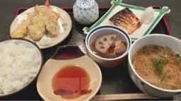 貴久治