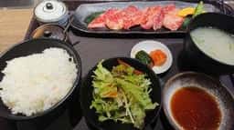 炭火焼肉 莉心 Welina Hotel 本町