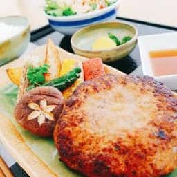 地鶏膳所 花どり