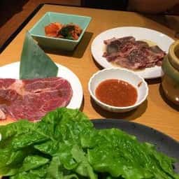 焼肉きんぐ 豊山店