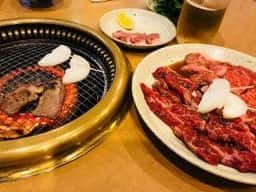 炭火焼肉もぉーもぉー亭