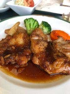 G8富士カントリークラブ レストラン