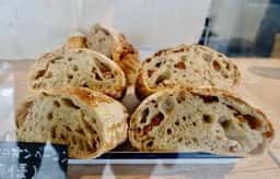 THE MARKET Bakery