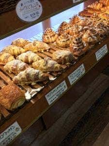 パン工房 ブンブン 本店