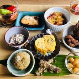 CAFE & DINING 海音