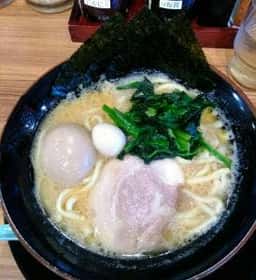 壱角家 伊勢原店
