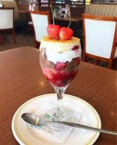 ロイヤルホスト 仙川駅前店
