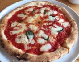 ピッツェリア エ トラットリア スペッソ