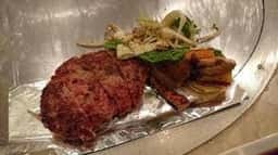 鉄板焼き ステーキ GiGi